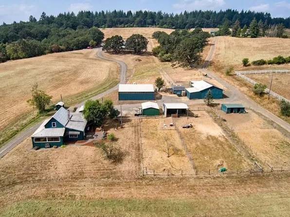22221 NW Russell Creek Rd, Yamhill, OR 97148