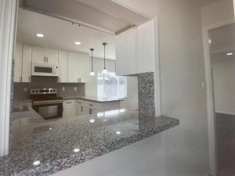 1709 Shaddox Ave — Photo 8