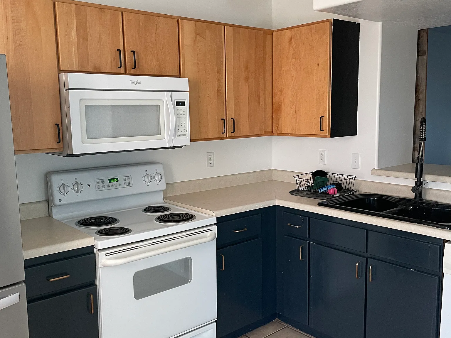 3 bed, 2.5 bath, 1700 sqft, $1,650 — Photo 2