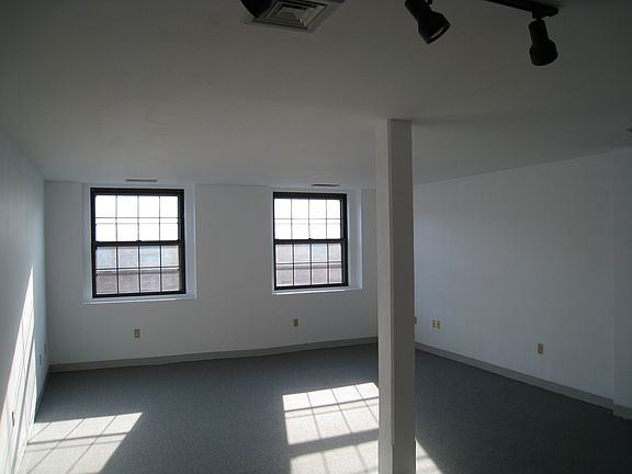 2nd image of 10 Weston Ave APT 332