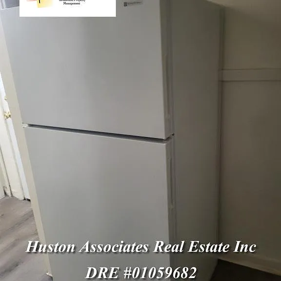 244 N Pilgrim St — Photo 4