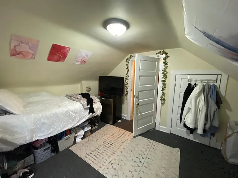 430 Southview Ave — Photo 17