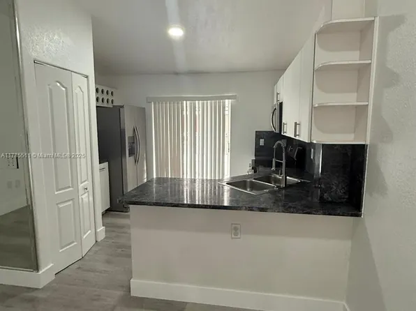 11053 W Okeechobee Rd Unit 201, Hialeah Gardens, FL 33018