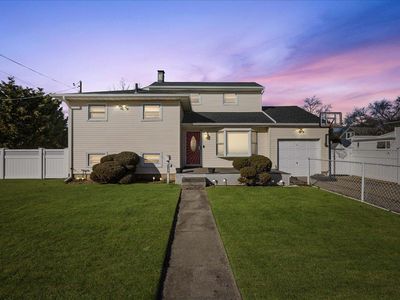 2872 Weeks Avenue, Oceanside, NY, 11572