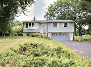 N5332 Rylla St, Onalaska, WI 54650