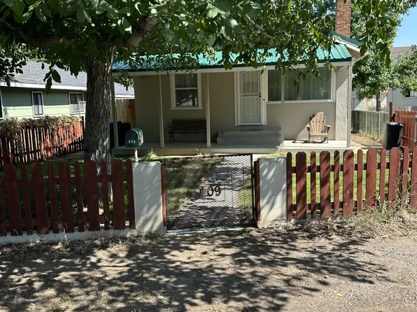 409 Prospect Ave, Susanville, CA 96130