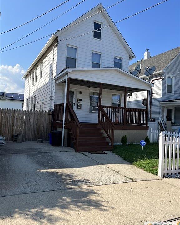 165 Emerson St, Carteret, NJ 07008 Zillow