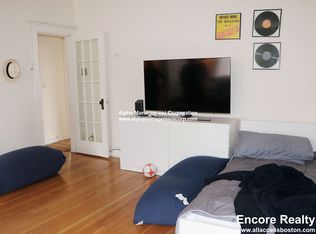 18 Alton Pl #7, Brookline, MA 02446