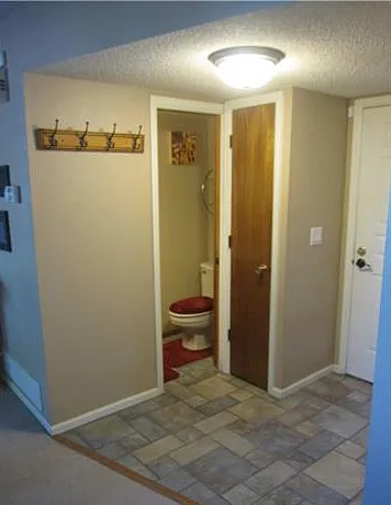 10673 Eudora Way — Photo 3