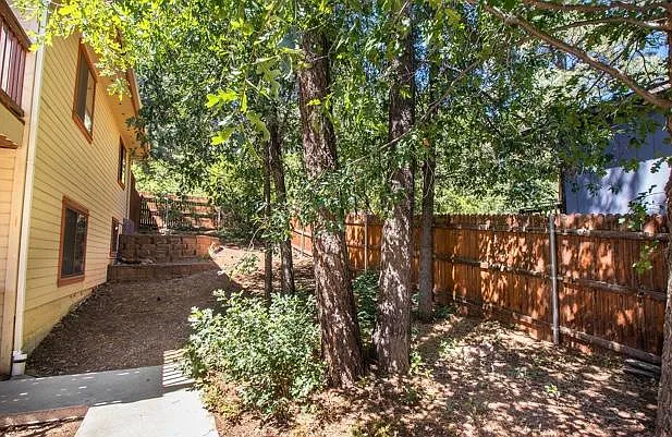 E Arrowhead Ave — Photo 18