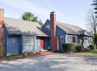 68 Old Wheeler Ln, Avon, CT 06001