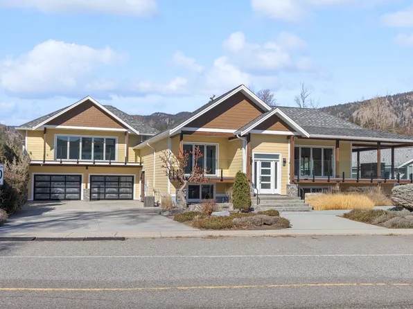 4020 Beach Ave, Peachland, BC V0H 1X6