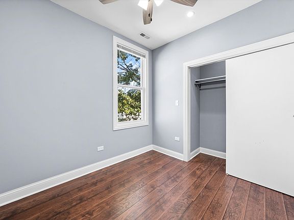 5th image of 3143 S 53rd Ave