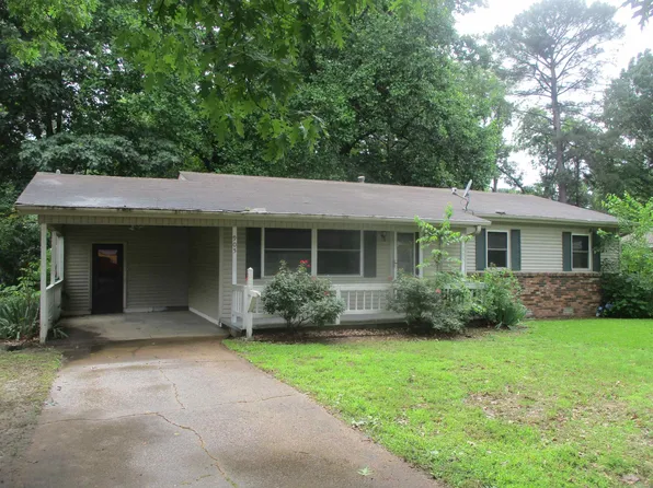 905 Merritt St, Searcy, AR 72143