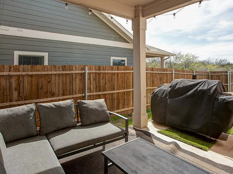 2820 Brittlebush Dr — Photo 33