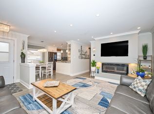 5667 Montrose Rd, Niagara Falls, ON L2H1K9