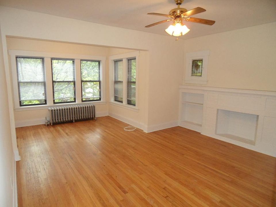 1st image of 4902 N Monticello Ave
