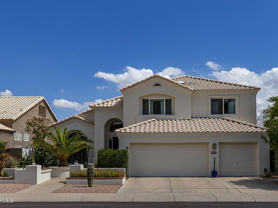 1st image of 1219 E Desert Broom Way