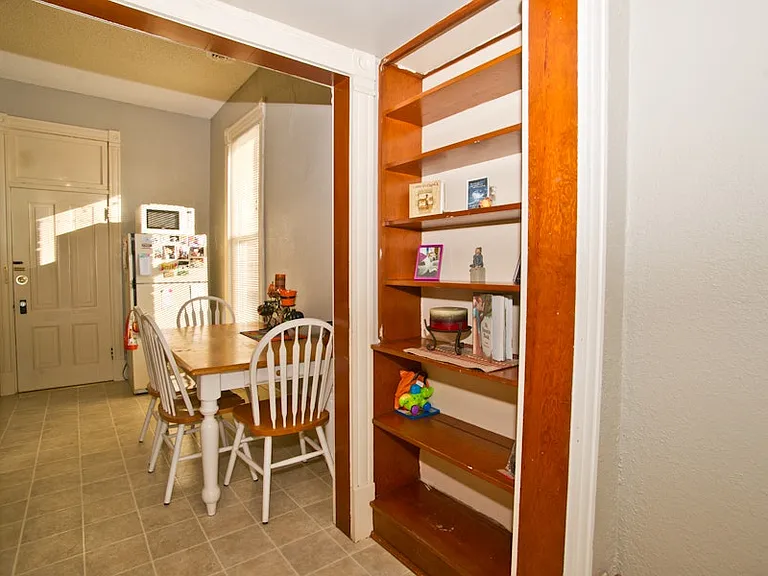 704 N 3rd St #1 — Photo 5