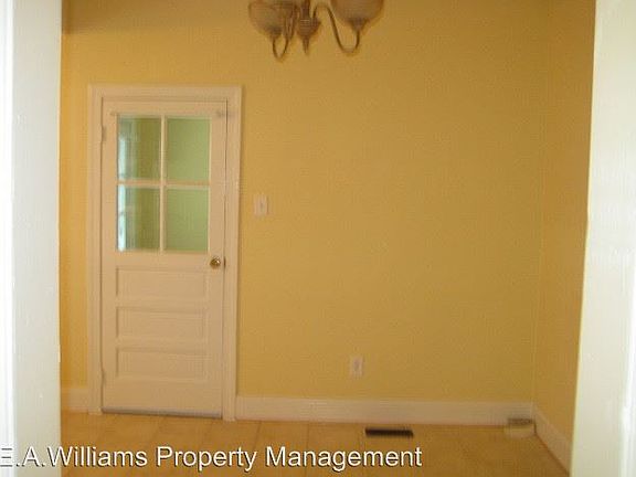 2nd image of 509 N 10th Ave