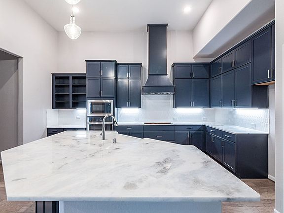 3rd image of 14003 Gretzky Dr