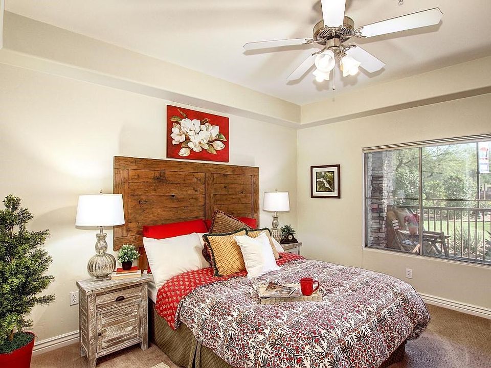 Spacious Master Bed