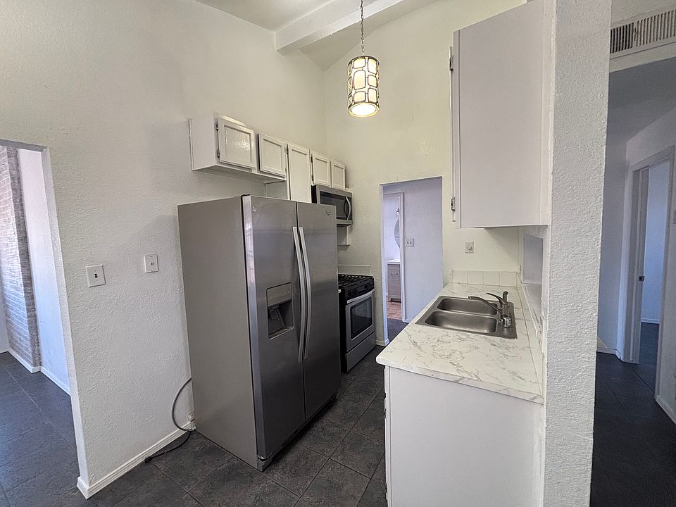 1st image of 6045 Bridalveil Dr #1