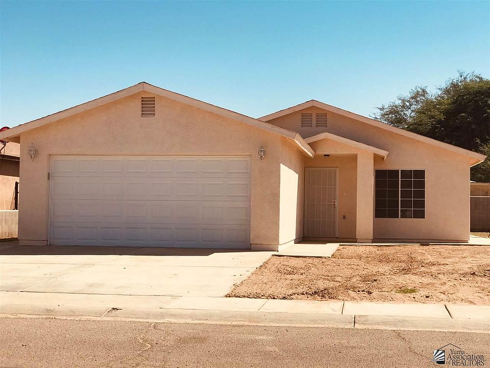 1st image of 111 E Los Valles St
