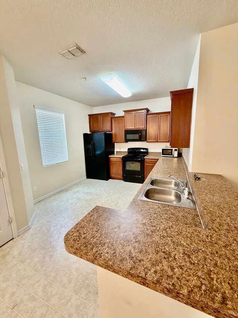 For Rent 2305 Betsy Ross Lane, St. Cloud, FL - Available Now! — Photo 4