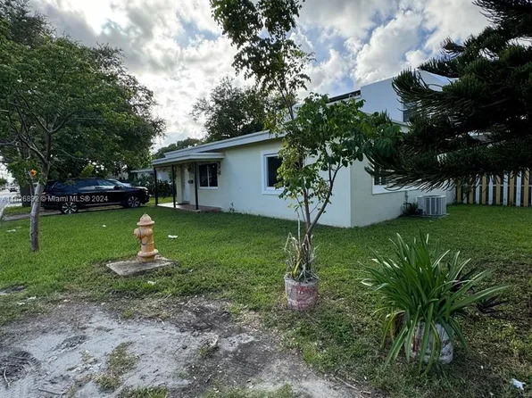 2355 NW 9th St, Miami, FL 33125