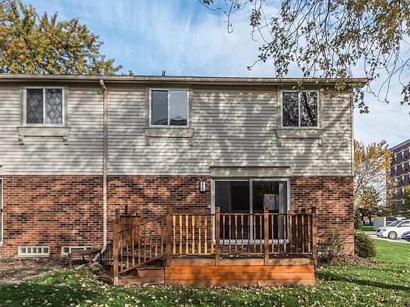 4th image of 44491 Savery Dr