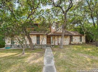 938 Misty Water Ln, San Antonio, TX 78260