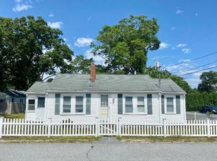 19 Wildwood Ave, Wareham, MA 02571