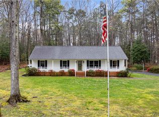 9596 Spring Branch Dr, James Store, VA 23128