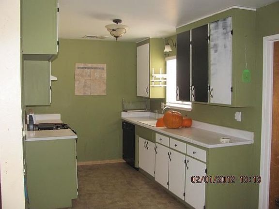 3rd image of 318 Ash Ave