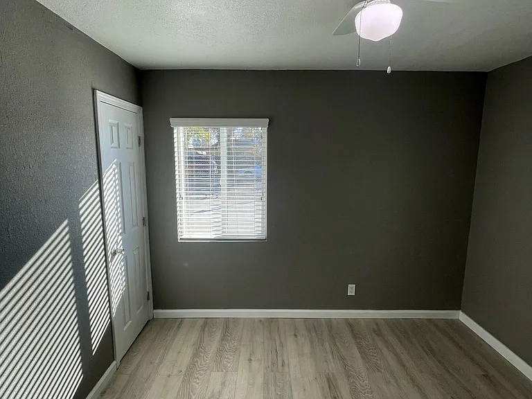1531 N Fresno St — Photo 9