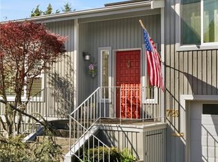 729 Maple St, Edmonds, WA 98020