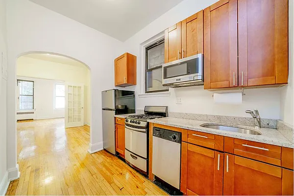 Rented by Douglas Elliman | media 2