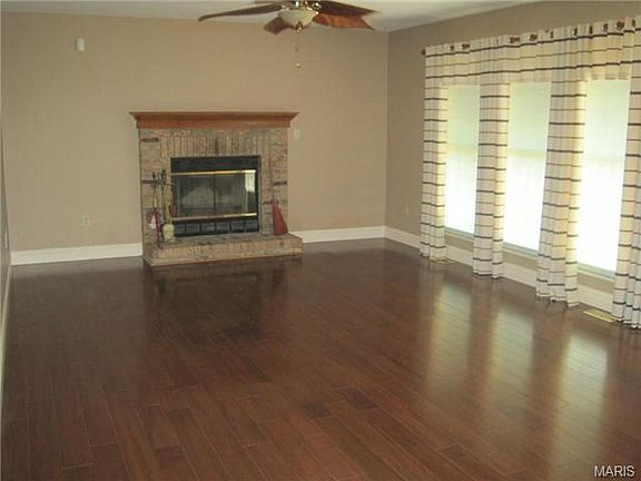 4th image of 5028 Lowndes Dr