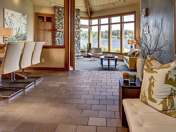Dining room to Living room