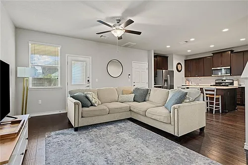 5308 Golden Canary Ln Photo 1