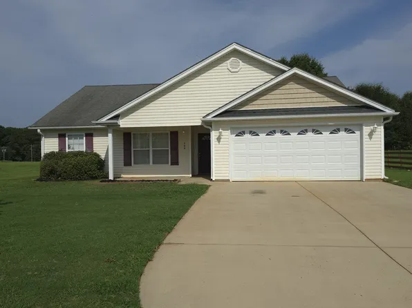 105 Zippo Pine Dr, Williamston, SC 29697