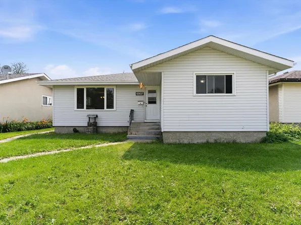 6907 Delwood Rd NW, Edmonton, AB T5C 3A6