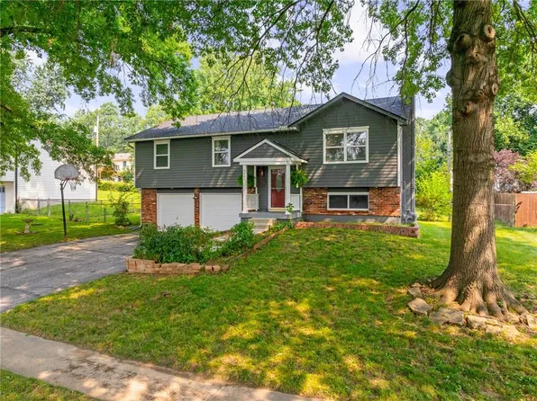 5424 Oliver St, Kansas City, KS 66106