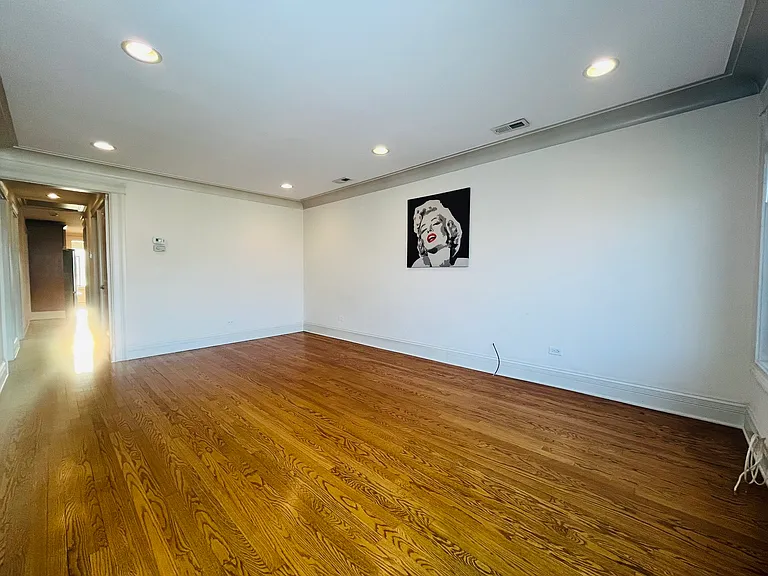4532 N Nottingham Ave #2 — Photo 3
