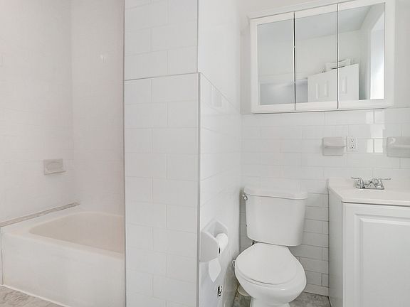 5th image of 1427 York Ave APT 4E