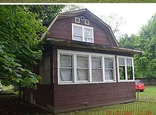 180 E Empire Ave, Benton Harbor, MI 49022