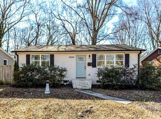 1800 Finchley Dr, Charlotte, NC 28215