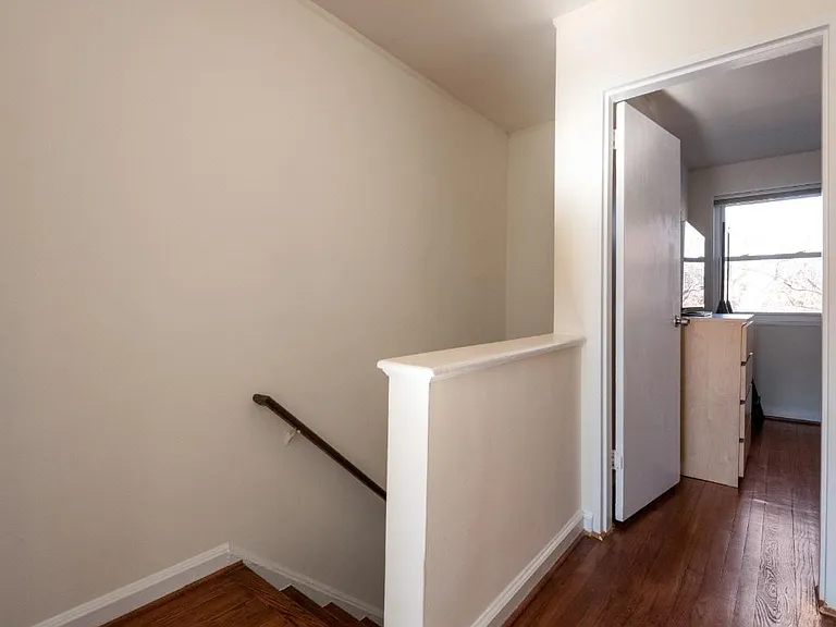 132 Dale St — Photo 12