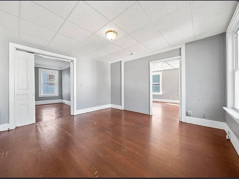 62 May St #2 — Photo 9
